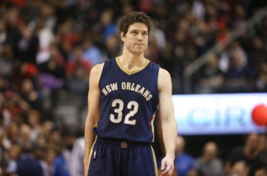 San Antonio Spurs Agree To Sign Jimmer Fredette To Training Camp Deal