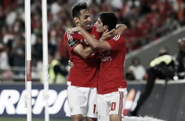 Dupla Guedes-Jonas faz a diferença: Benfica de regresso às vitórias