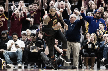 Momentazo de la Jornada: LeBron James activa el modo playoff y firma 46 puntos