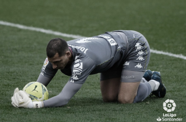 Joel Robles recoge sus frutos