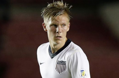 A seguir: Aron Johannsson