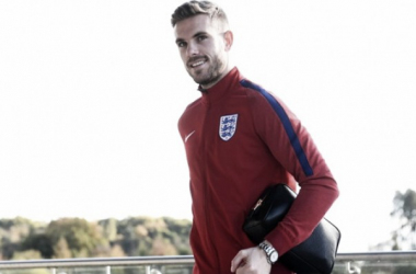 Henderson cree que Inglaterra está evolucionando en la dirección correcta