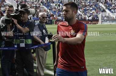 Jordi Alba: &quot;Es un orgullo jugar con la camiseta del Barça&quot;