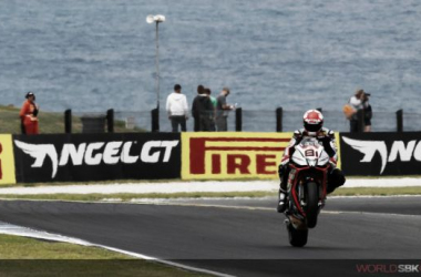 Resultado Primera carrera de Superbikes del GP de Australia 2015