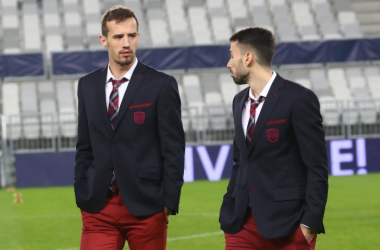 VukasinJovanovic (à gauche) et son gars sûr Milan Gajic