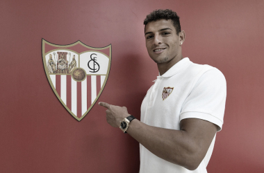 Diego Carlos en su llegada al Sevilla FC hace tres temporadas. -Sevilla FC