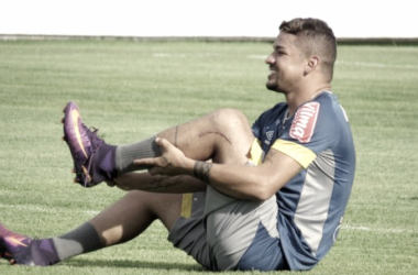 Após marcar gol em jogo-treino do Cruzeiro, Judivan garante estar bem e pronto para jogar