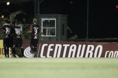 Vitória enfrenta JMalucelli em Pituaçu buscando a recuperação na temporada