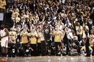 NBA playoffs, Warriors a un bivio in gara-5 a Houston