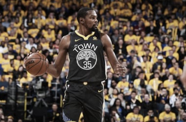NBA playoffs, l'orgoglio Spurs non basta contro Durant e Thompson (116-101)