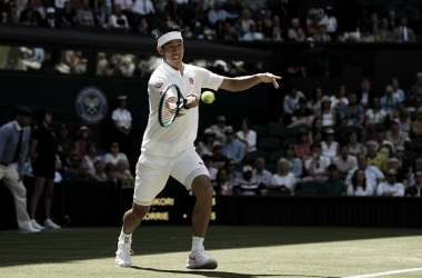 Nishikori se gusta sobre el verde de Wimbledon