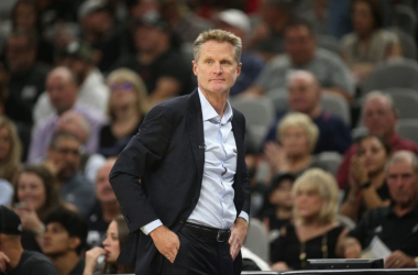 NBA Playoffs - Golden State travolta a Houston, Kerr: "Dobbiamo dare loro i giusti meriti"