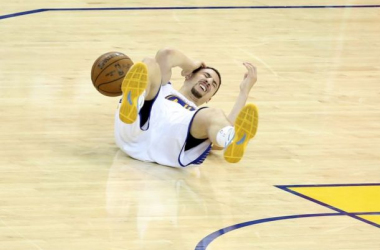 Klay Thompson Out Indefinitely With Concussion