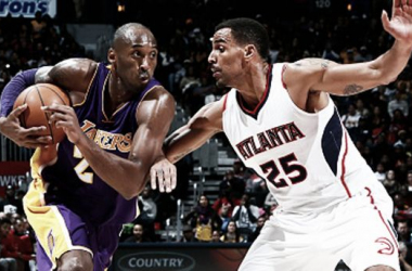 Kobe acecha a Jordan con sus 32.000 puntos