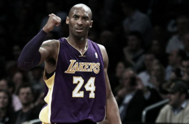 Kobe Bryant renueva con los Lakers