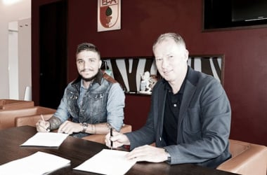 Stafylidis secures Augsburg move