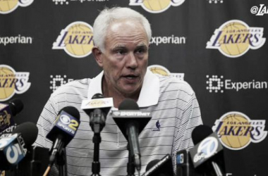 Mitch Kupchak: &quot;Sé que el Oeste es difícil pero queremos superar las expectativas&quot;