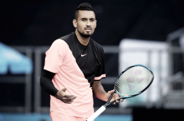 Kyrgios arrasa en su debut en Melbourne