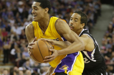 Los Angeles Lakers Fall To Sacramento Kings, Suffer First 60-Loss Season In Franchise History