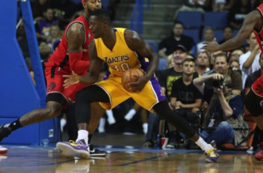 Julius Randle Continues To Impress, But Los Angeles Lakers Lose To Toronto Raptors