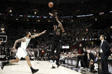 NBA playoffs - Boston contro LeBron, è gara-7