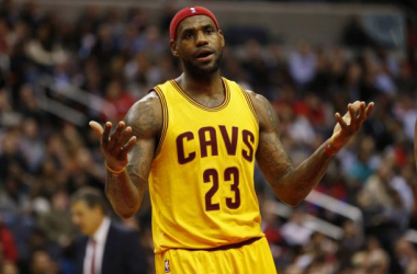 LeBron James To Miss Two Weeks With Knee And Back Injuries