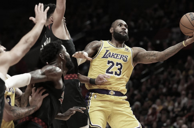 LeBron James se irrita com inícios dos jogos do Lakers na temporada: "Odeio entrar nessa situação"