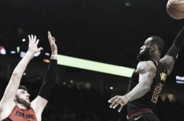 Momentazo NBA: LeBron le hace un &#039;póster&#039; a Nurkic