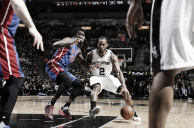 Spurs vencem Pistons e garantem classificação à pós temporada