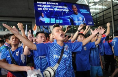 Les fans chinois qui accueillaient Drogba en 2012 - imatin.net