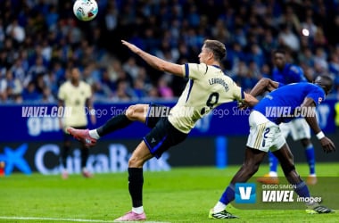 Lewandowski contra el Oviedo / Fuente: Diego Simón en Vavel