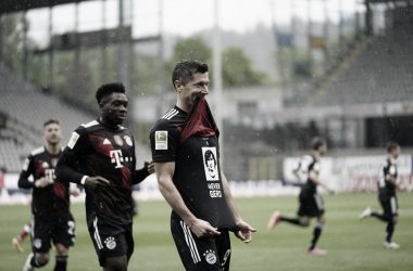 Com Lewandowski fazendo história, Bayern empata com Freiburg fora de casa