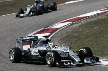 Chinese Grand Prix: Hamilton takes victory in Shanghai