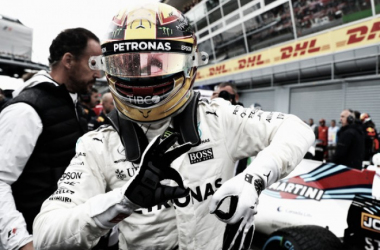 Hamilton hace historia en Monza: &quot;Ha sido un día épico. Me siento bendecido&quot;