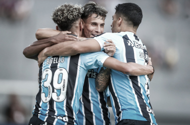 Suárez marca, Grêmio vence Caxias e estreia com vitória no Gaúcho