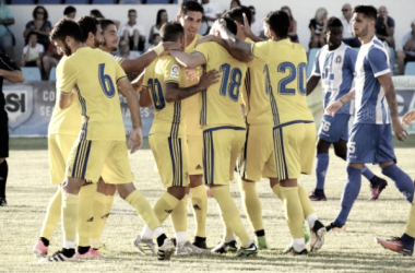 Victoria del Cádiz en su último partido de la concentración en La Manga