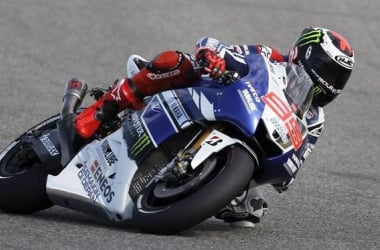 Lorenzo se hace con la pole en el caos de Jerez