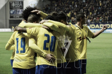 Cádiz CF - Valladolid CF: de la nostalgia no se vive