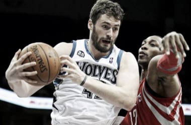 Chicago, interesado en Kevin Love