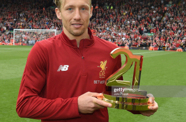 Lucas Leiva with an award for 10 years of service to Liverpool Football Club&nbsp;<span style="color: rgb(8, 8, 8); font-family: Lato, sans-serif; font-size: 14px; font-style: normal; text-align: start; background-color: rgb(255, 255, 255);">Photo by John Powell/Liverpool FC via Getty Images)</span><div><span style="color: rgb(8, 8, 8); font-family: Lato, sans-serif; font-size: 14px; font-style: normal; text-align: start; background-color: rgb(255, 255, 255);"><br></span></div>