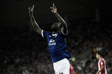 Sunderland 0-3 Everton: Romelu Lukaku's 11-minute hat-trick extends the Blues' unbeaten start