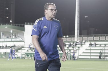 Luxemburgo reclama do VAR após empate com Goiás e projeta sequência do Cruzeiro