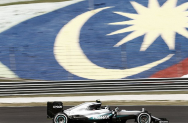 Nico Rosberg satisfecho con el nuevo asfalto de Sepang