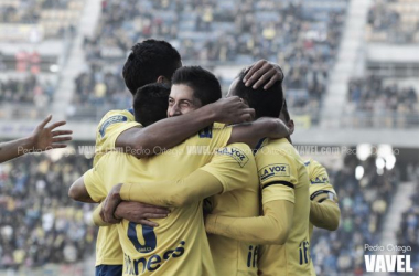 El Cádiz arranca el 2015 a lo grande goleando al Arroyo