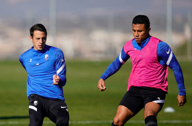 Machís, la gran novedad en la convocatoria del Granada CF para el partido de Copa