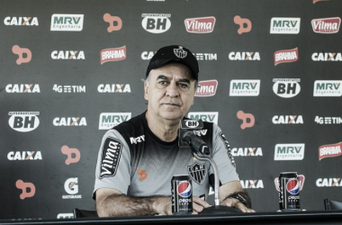 Marcelo Oliveira destaca importância de semana livre para duelo com Vitória