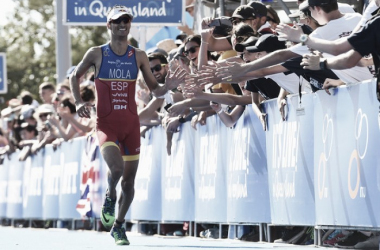 Mario Mola se proclama campeón del mundo en medio de una situación dramática