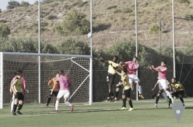 El Mar Menor casi sorprende al Cádiz en el cuarto partido de pretemporada