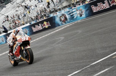 MotoGP, Brno: nelle seconde libere Marquez davanti a Lorenzo. 3° Iannone