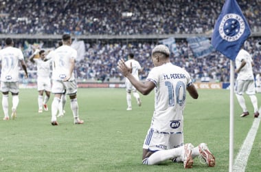 Cruzeiro vence o Vitória e se recupera no Campeonato Brasileiro